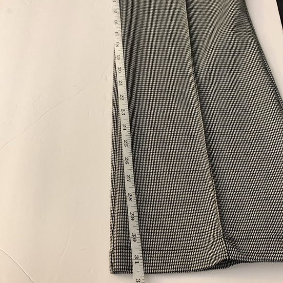 Loft Women's Houndstooth Pintucked Pull-On Flare Pants Size XL High Rise - Picture 10 of 14